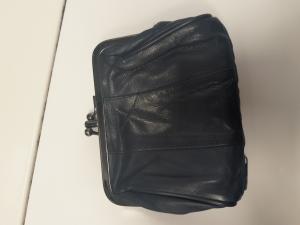 CS2206/2026 Blue wallet